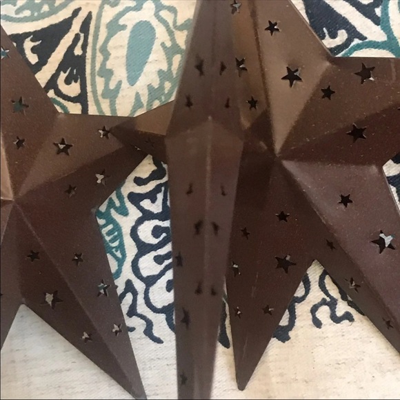 New Set of 4 Rustic Farmhouse Metal Barn Stars (November) - Picture 3 of 4